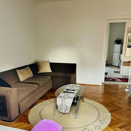 Center Oasis Retreat Apartment Podgorica