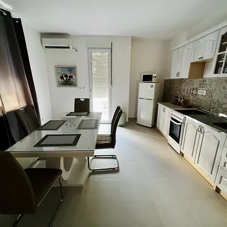 Center Oasis Retreat Apartment